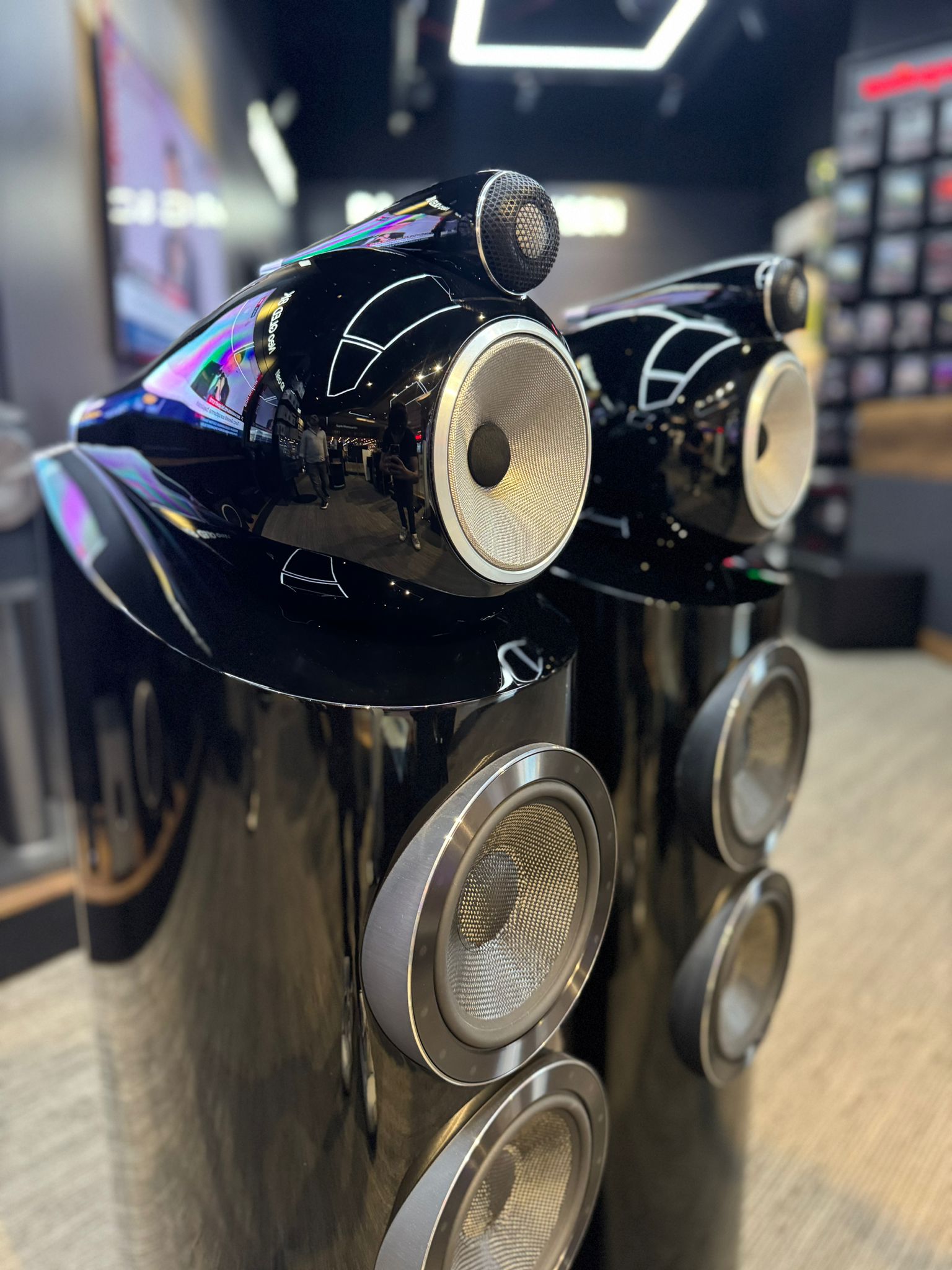 Bowers & Wilkins 803 D3 Hoparlörler